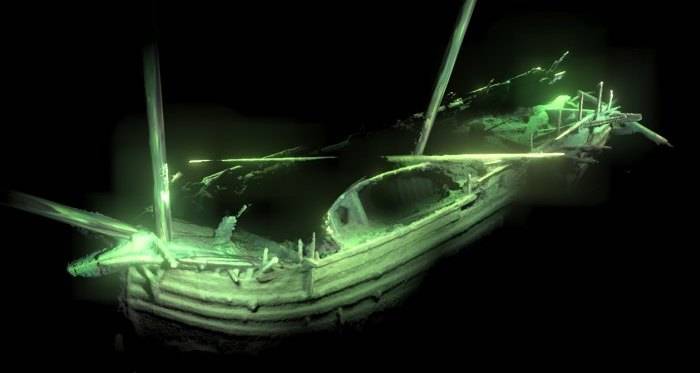 На дне Балтийского моря найден старинный 500-летний корабль